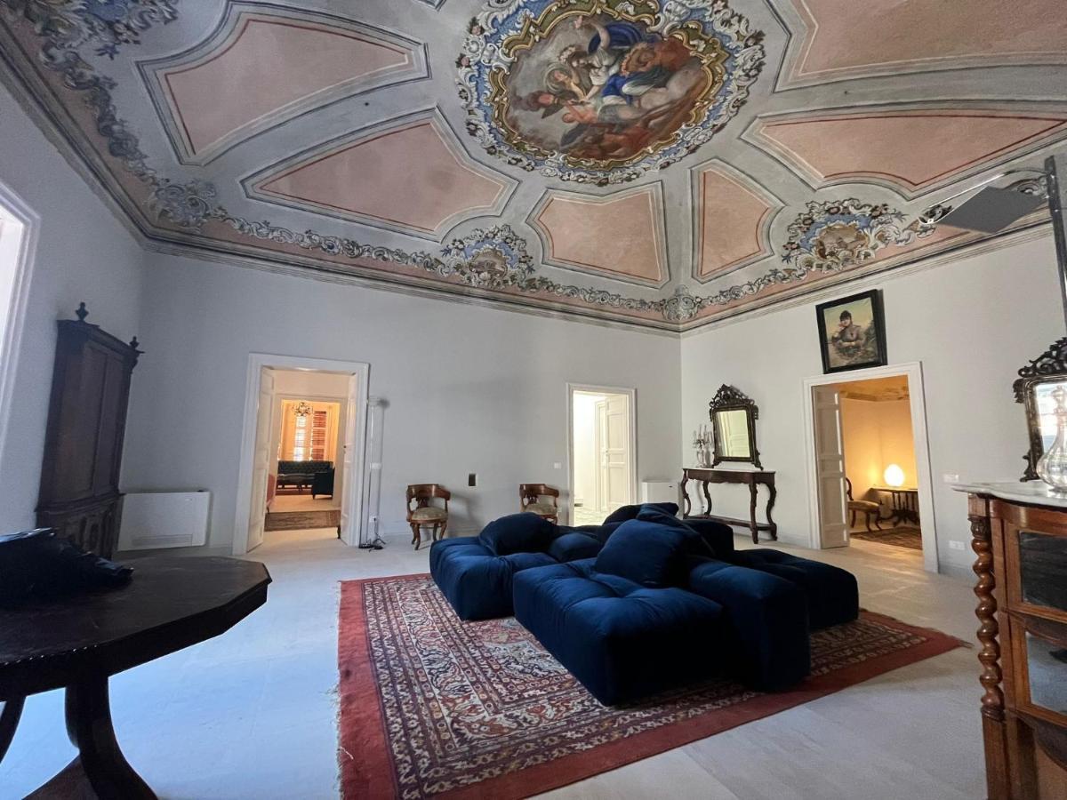 Palazzo Triolo - Dimora Di Charme Acomodação com café da manhã Corleone Exterior foto